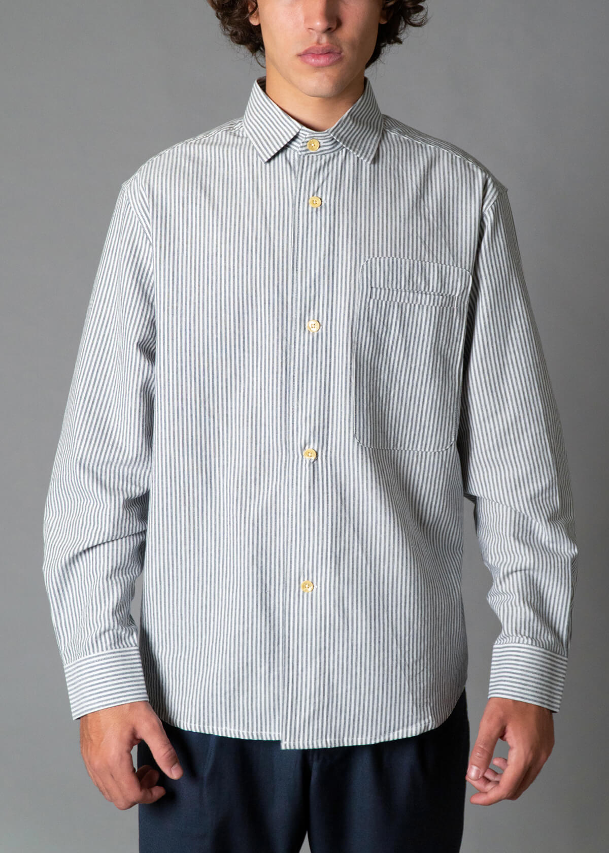 Descendant of Thieves Oxford Stripe Navy Navy Shirt