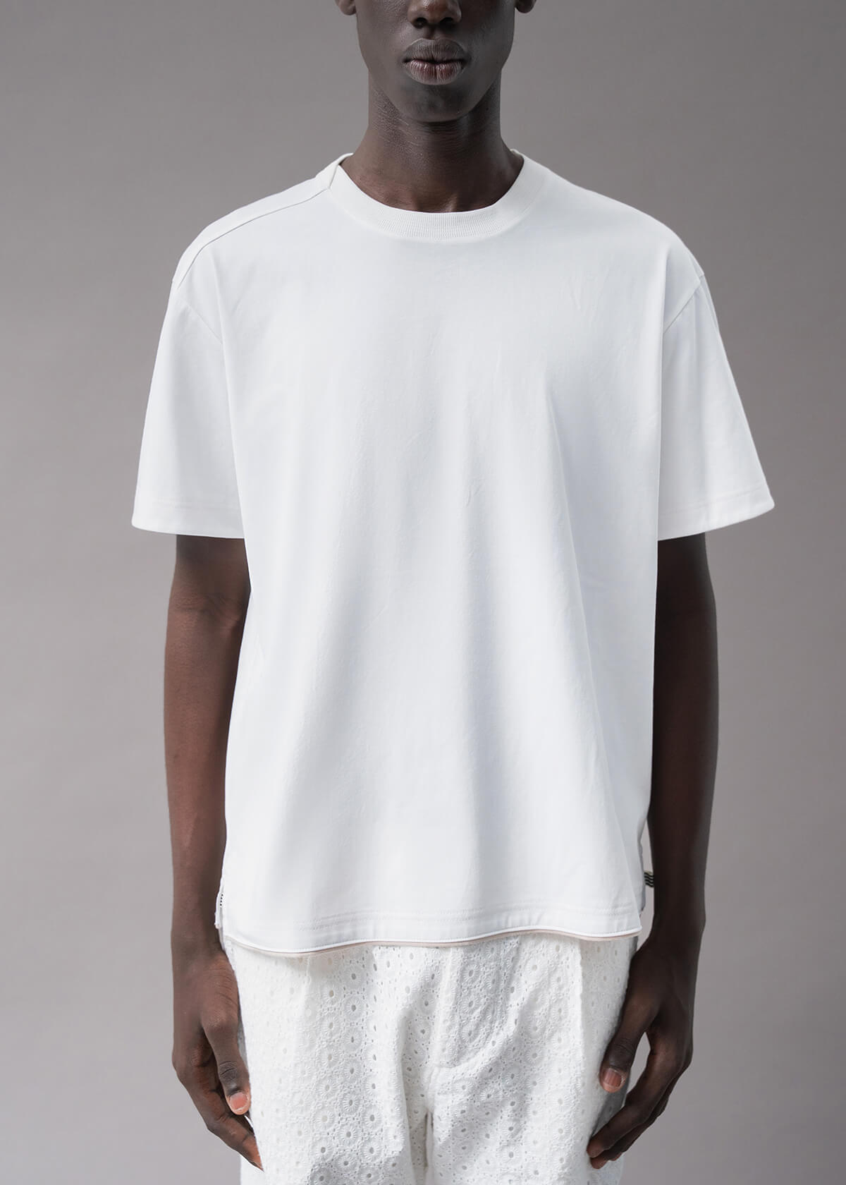 Descendant of Thieves Long Staple 200G White Tee