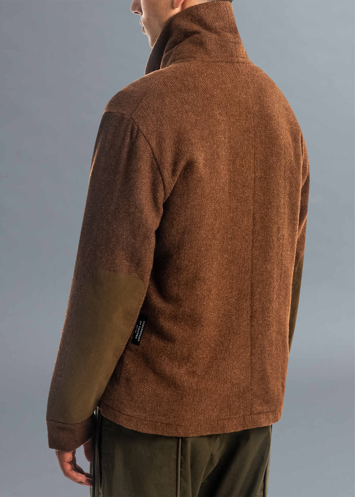 560 Cardi Almond