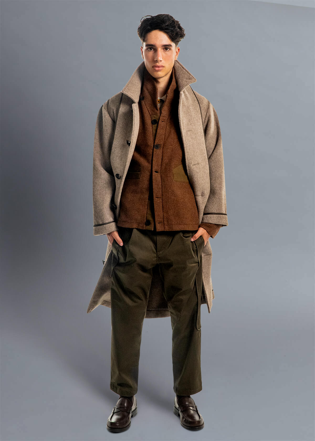 560 Cardi Almond