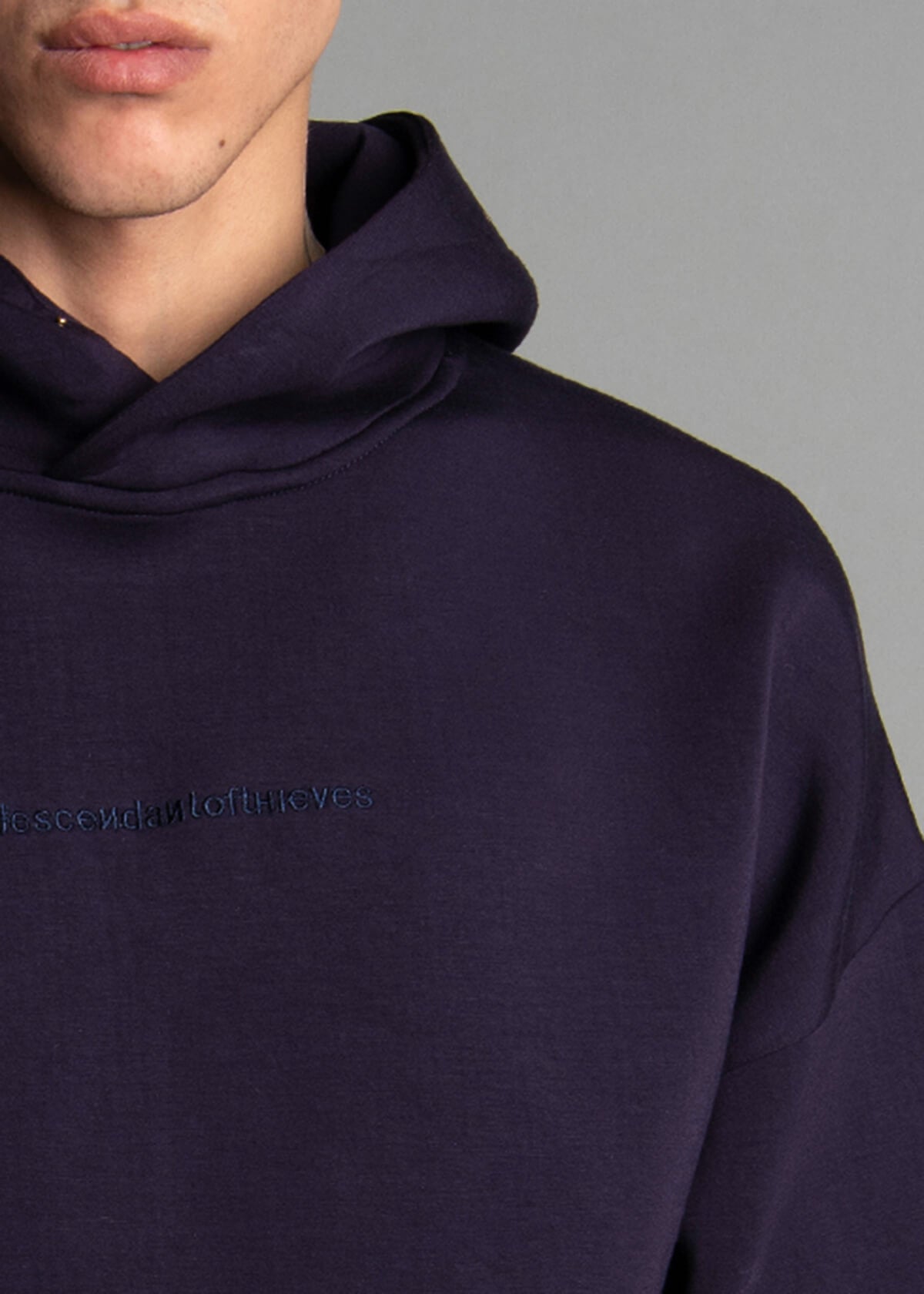 OUTKAST SPACE AIR HOODIE NAVY RXL FIT