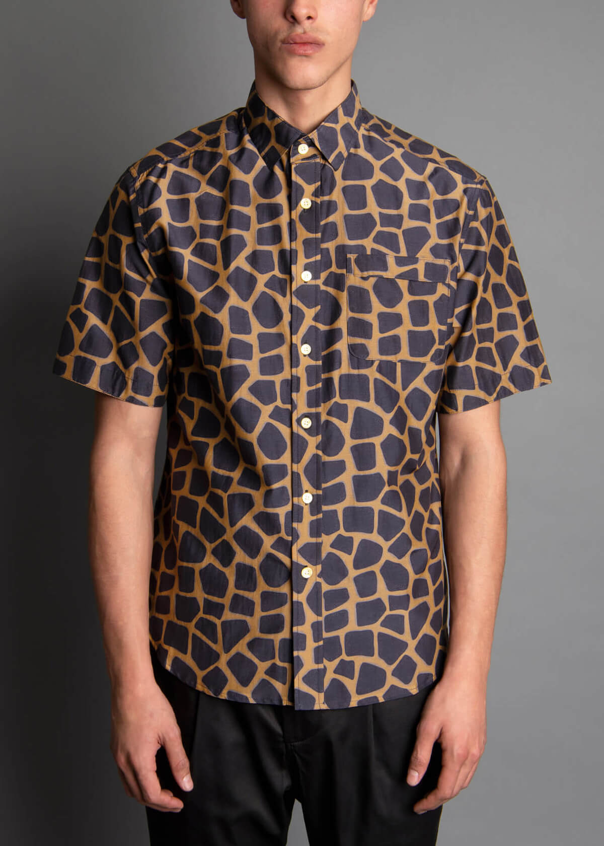 Descendant of Thieves FAIR GAME RLX FIT S SHORT SLEEVE SHIRT