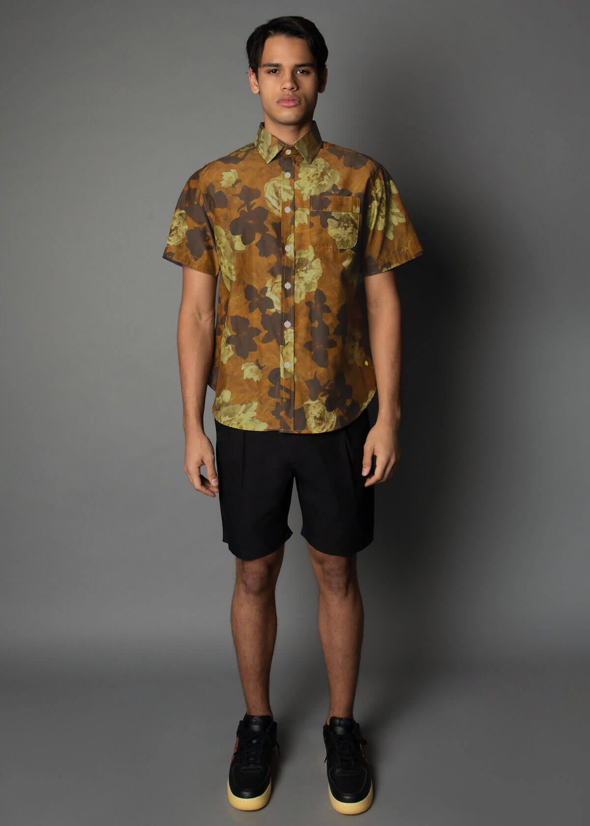 Oil On Canvas Gold Rlx Fit Shirt