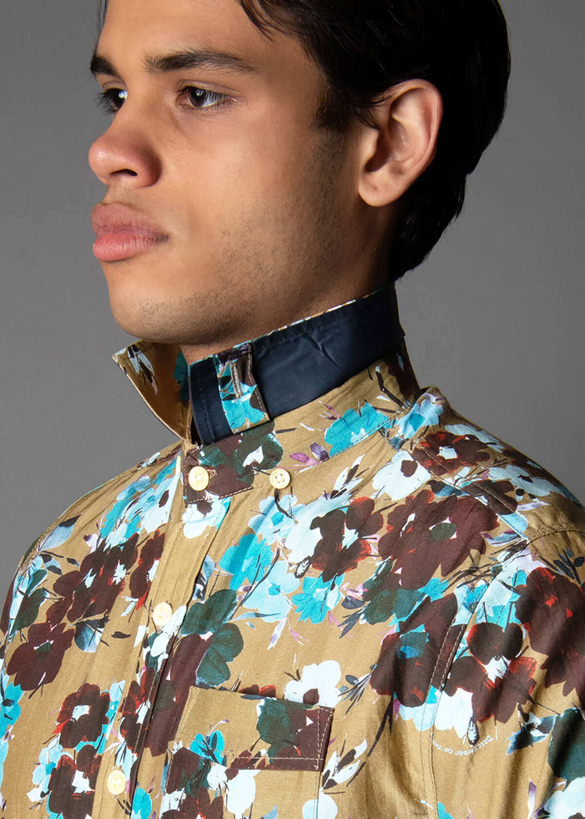 cotton and silk short sleeve mens shirt in an olive tone with floral print