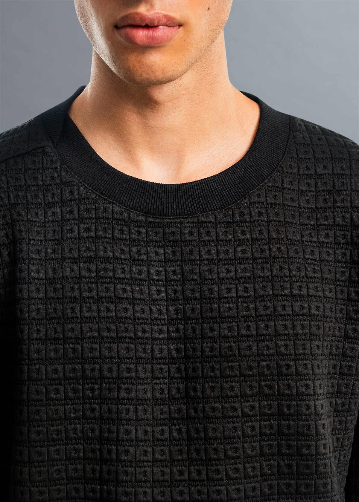 Zee Row Crew Black
