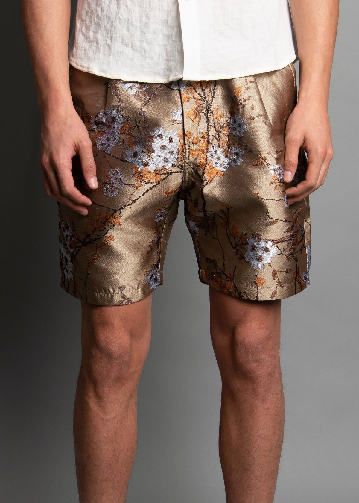 EYES UP BROCADE SHORT