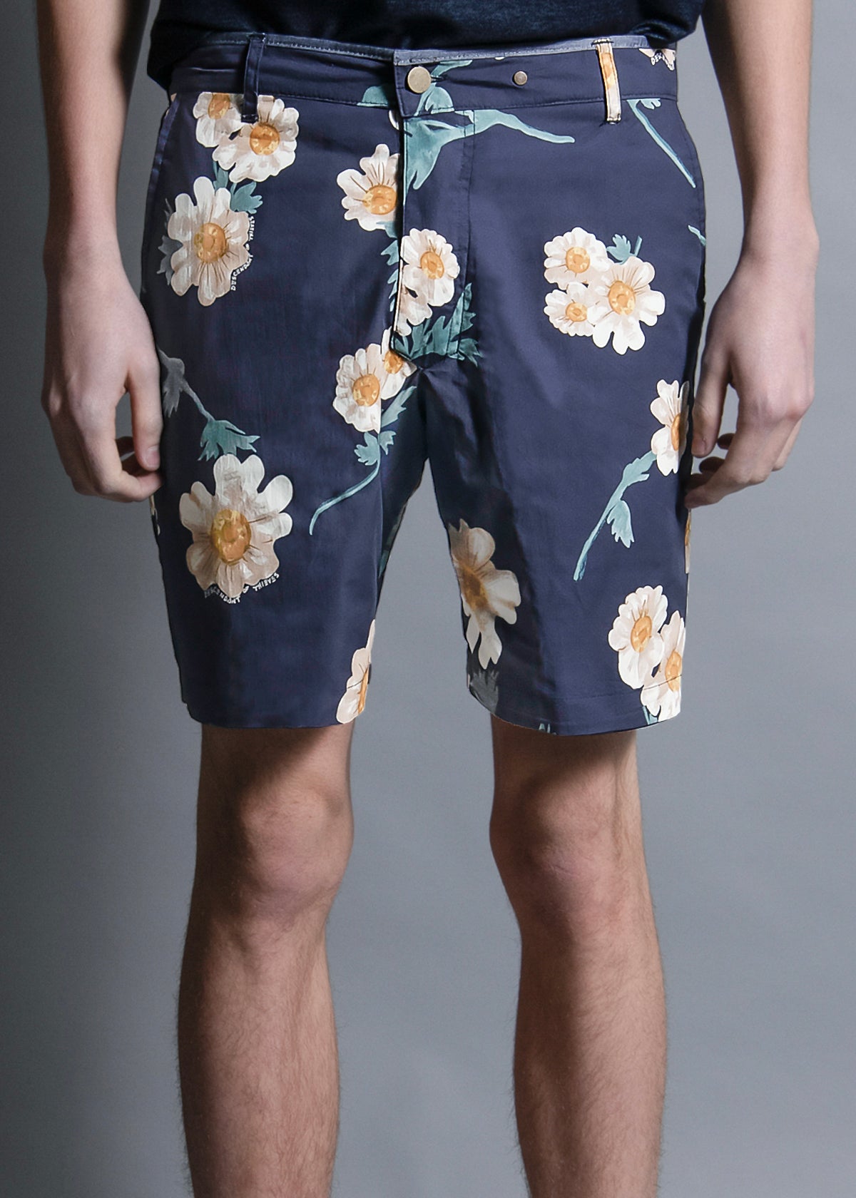 MAJORITY VOTE REVERSIBLE SHORT