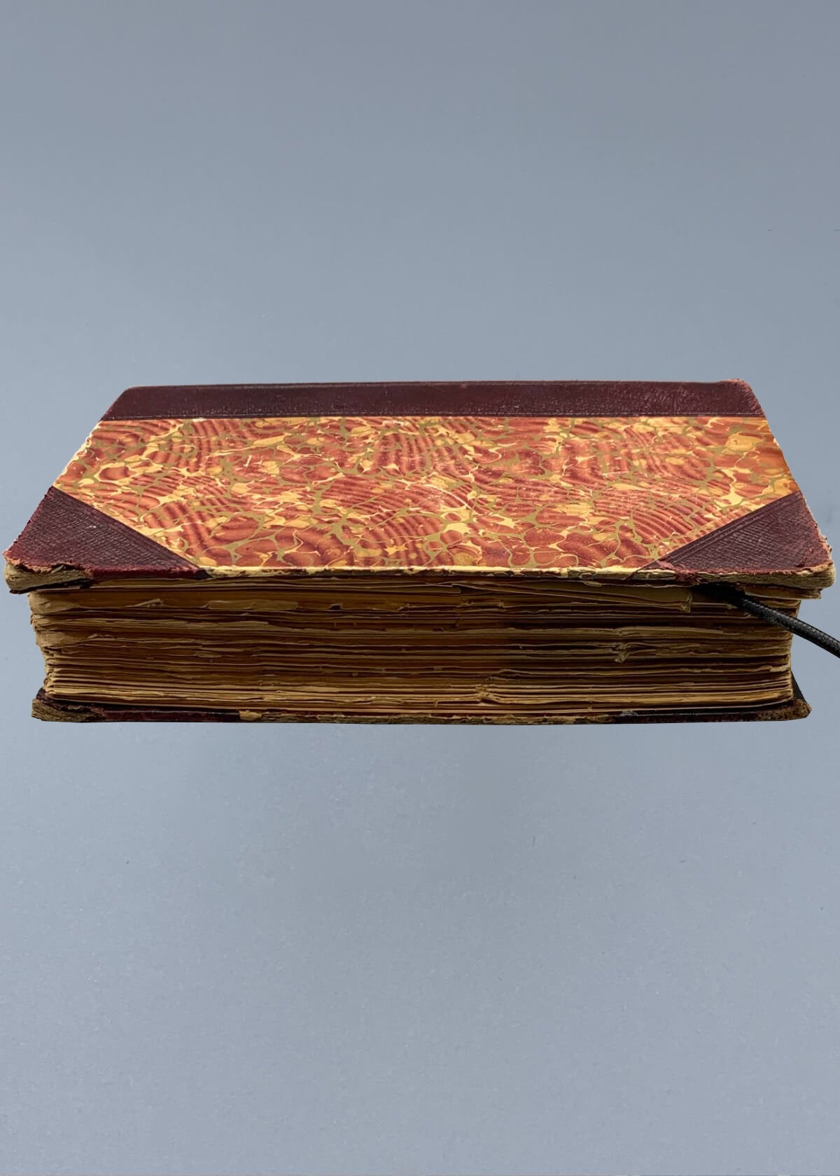 WIRELESS BOOK PHONE CHARGER - Descendant of Thieves